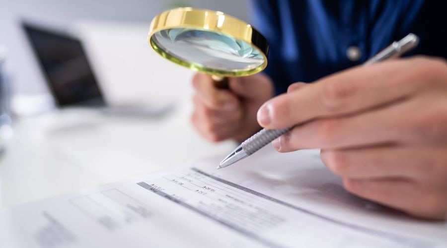 Clicca per accedere all'articolo Fisco negli studi professionali comunicanti con l’abitazione: accesso nullo senza il mandato